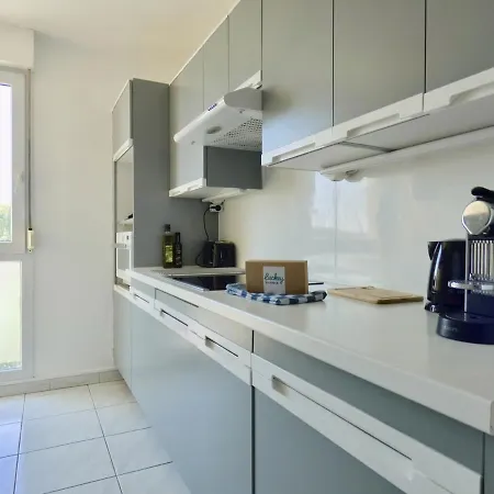 Cosy Vu Sur Le Port Apartment *