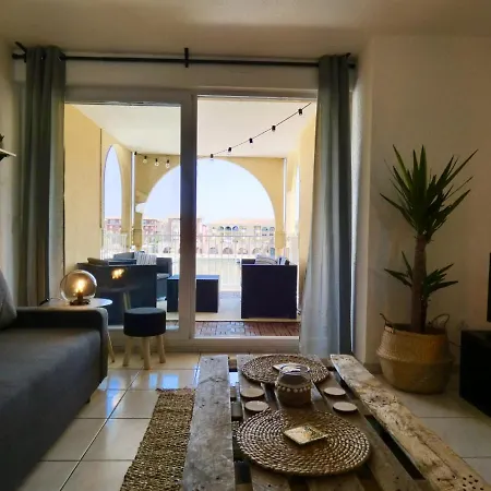 Cosy Vu Sur Le Port Apartment